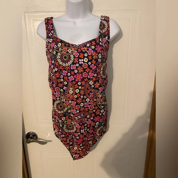 Lands' End Scoop Neck Tugless-Tank One-piece Swimsuit in Paisley & Flowe… - Picture 3 of 10